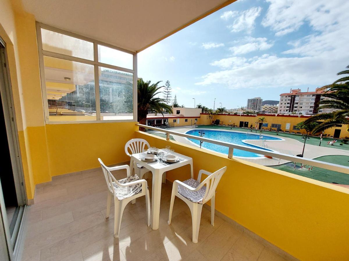 Sunny Cozy Nice Apartment Loscristianos Wifi,Pool Los Cristianos  Εξωτερικό φωτογραφία