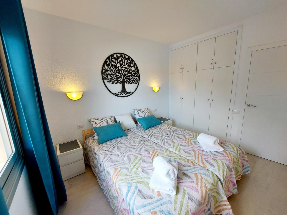 Sunny Cozy Nice Apartment Loscristianos Wifi,Pool Los Cristianos  Εξωτερικό φωτογραφία