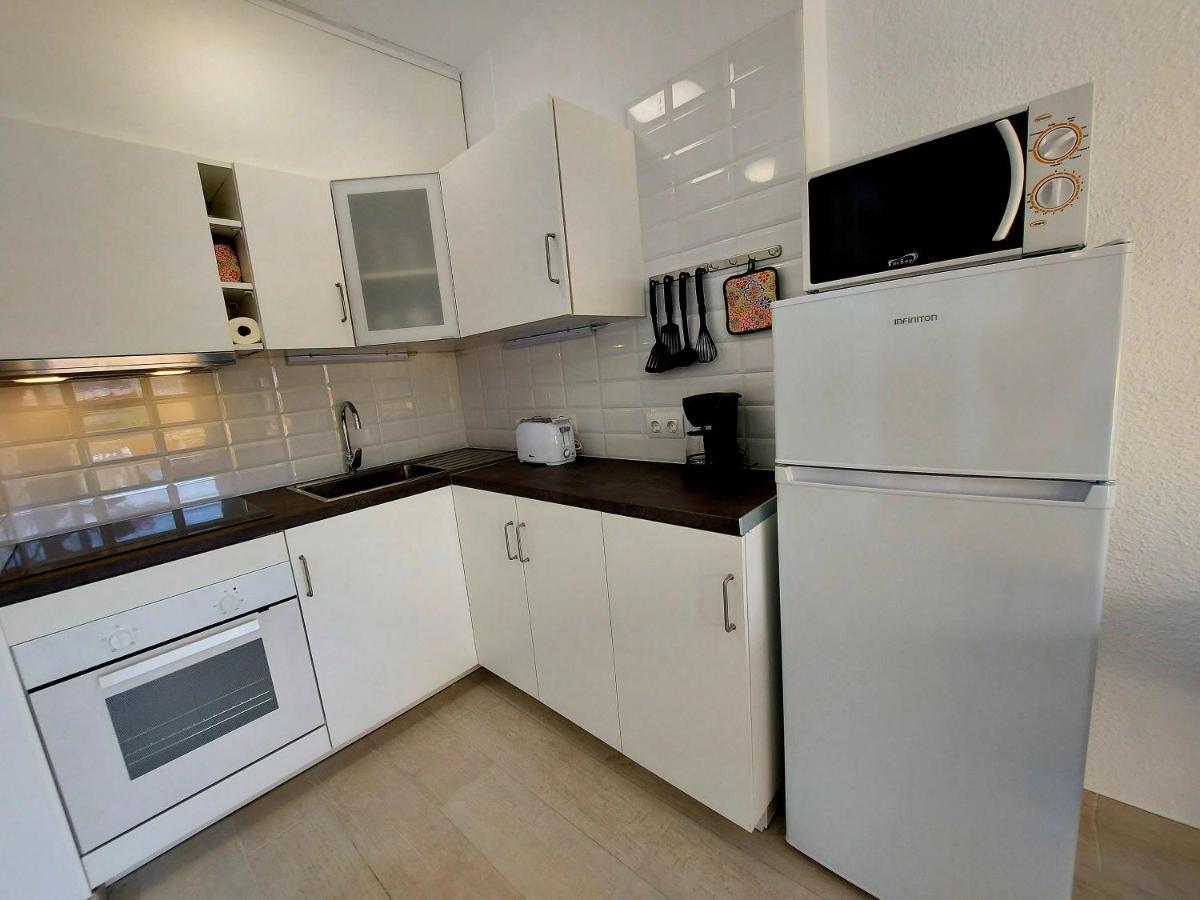 Sunny Cozy Nice Apartment Loscristianos Wifi,Pool Los Cristianos  Εξωτερικό φωτογραφία